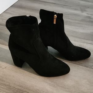 Black boot heels